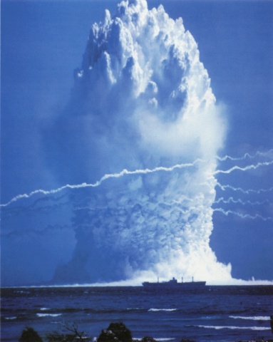 June 8, 1958, Enewetak lagoon.
The result of an 8 kiloton 
thermonuclear device detonated 
150 feet underwater.
One of 35 tests in the South 
Pacific that year, one of 77
nuclear weapons detonated by
the US during that year.